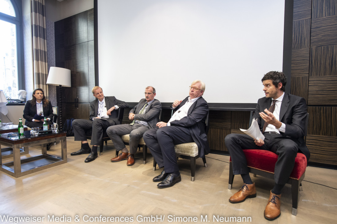 Simone M. Neumann / Wegweiser Media & Conferences GmbH