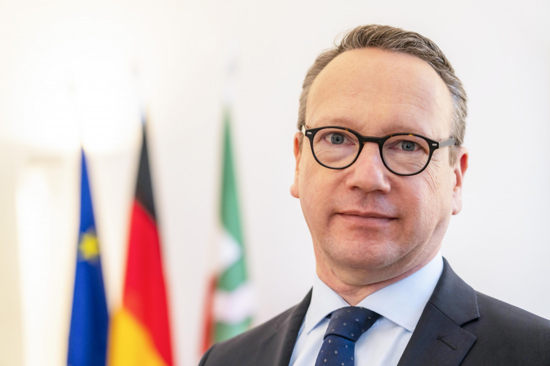 Dr. Benjamin Limbach