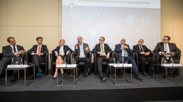 Podium Strategiewerkstatt Cyberabwehr