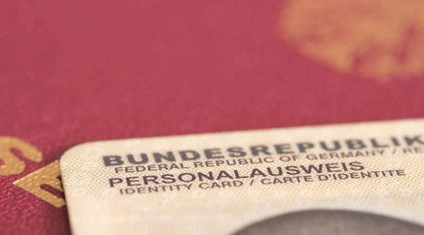 Personalausweis; Reisepass; Terminal; Ludwigsburg; Stadtverwaltung; Zeit; Service