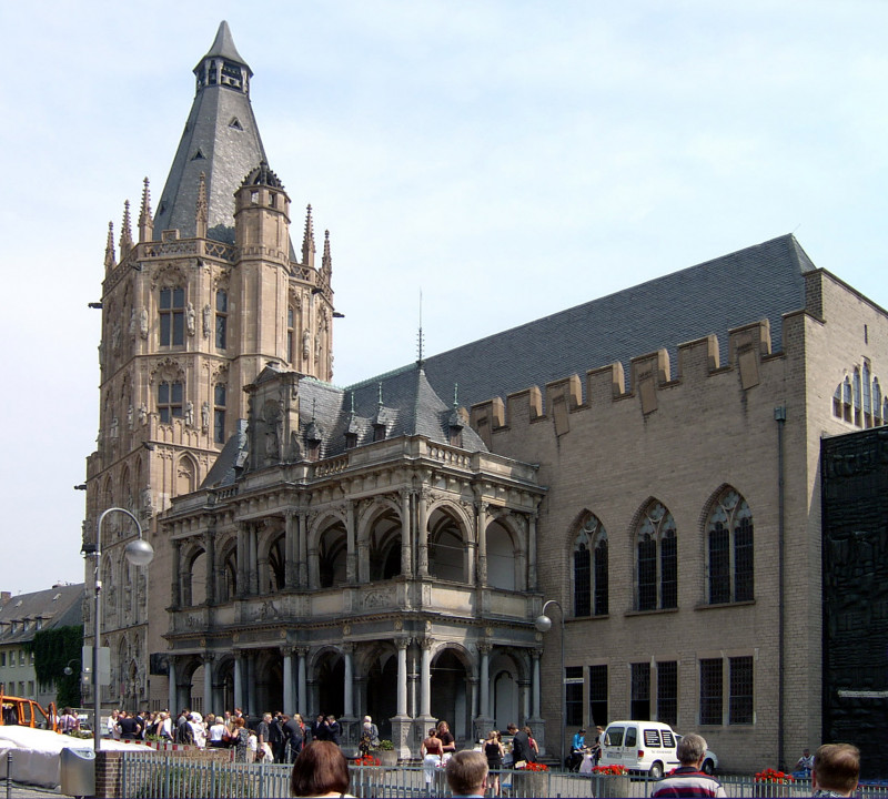 Rathaus Köln bei Tag