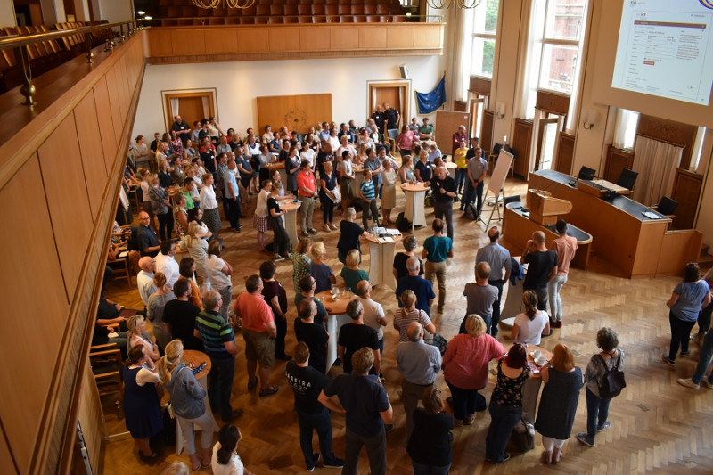 Etwas 80 Menschen beim 1. Ki:GO Forum in Kiel