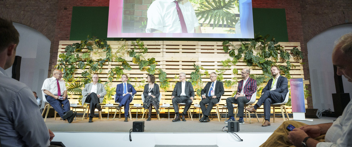 Zukunftskongress 2025 Gespräch am Abend