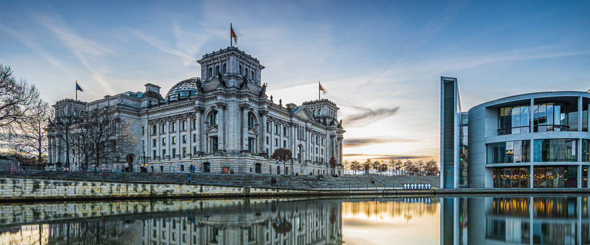 Reichtstagsgebäude und Paul-Löbe-Haus