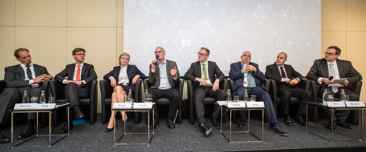 Podium Strategiewerkstatt Cyberabwehr