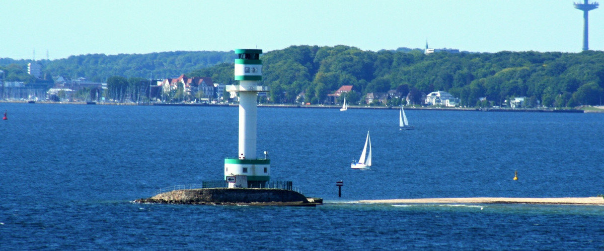 Leuchtturm-Friedrichsort, Kieler Förde Leuchtturm-Friedrichsort; Kieler Förde; Dataport; Standort; OZG; Verwaltung; Service; Software;
